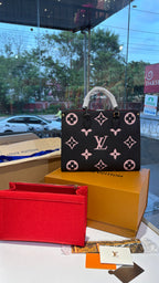 Black Structured Tote with Detachable Compartment