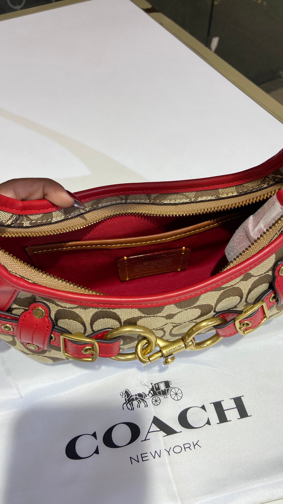 Classic Monogram Shoulder bag