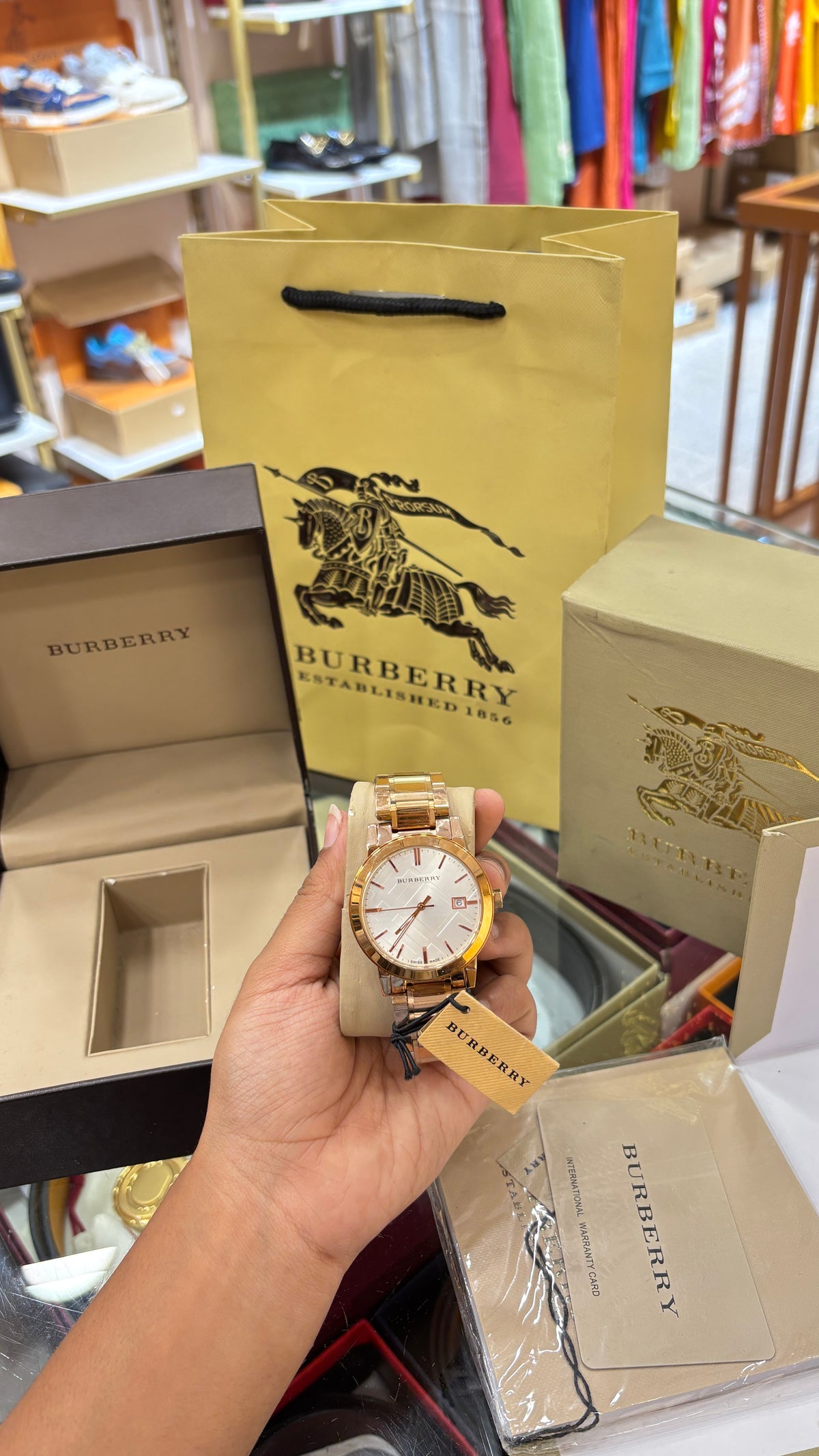 BU9004 White checkered unisex watch