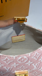 Pastel Pink Patterned Buckle Shoulder Bag