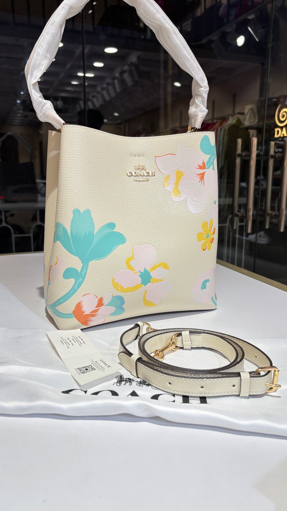 Floral print bucket bag