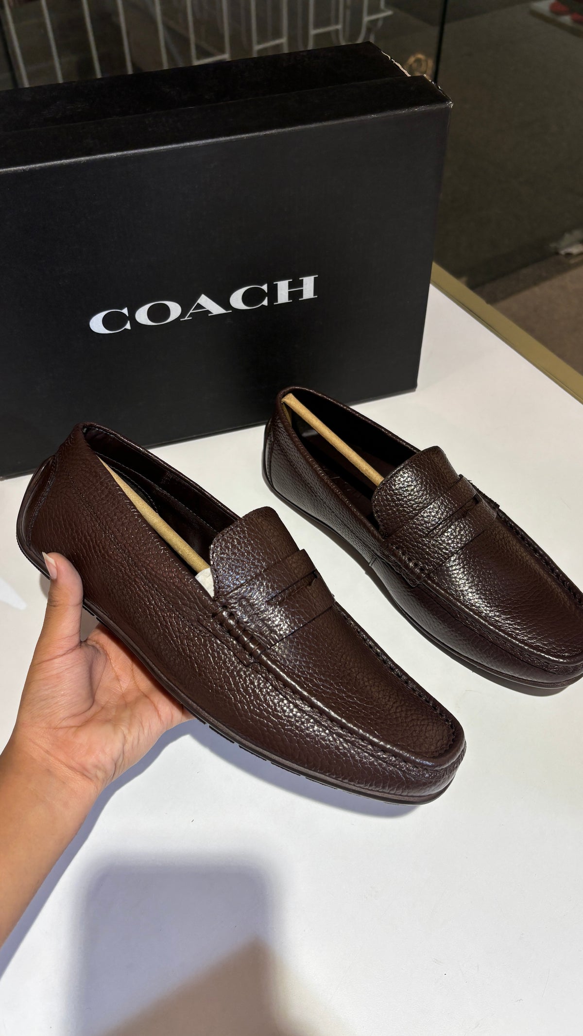 Classic Pebble Grain Leather Loafers – Dark brown