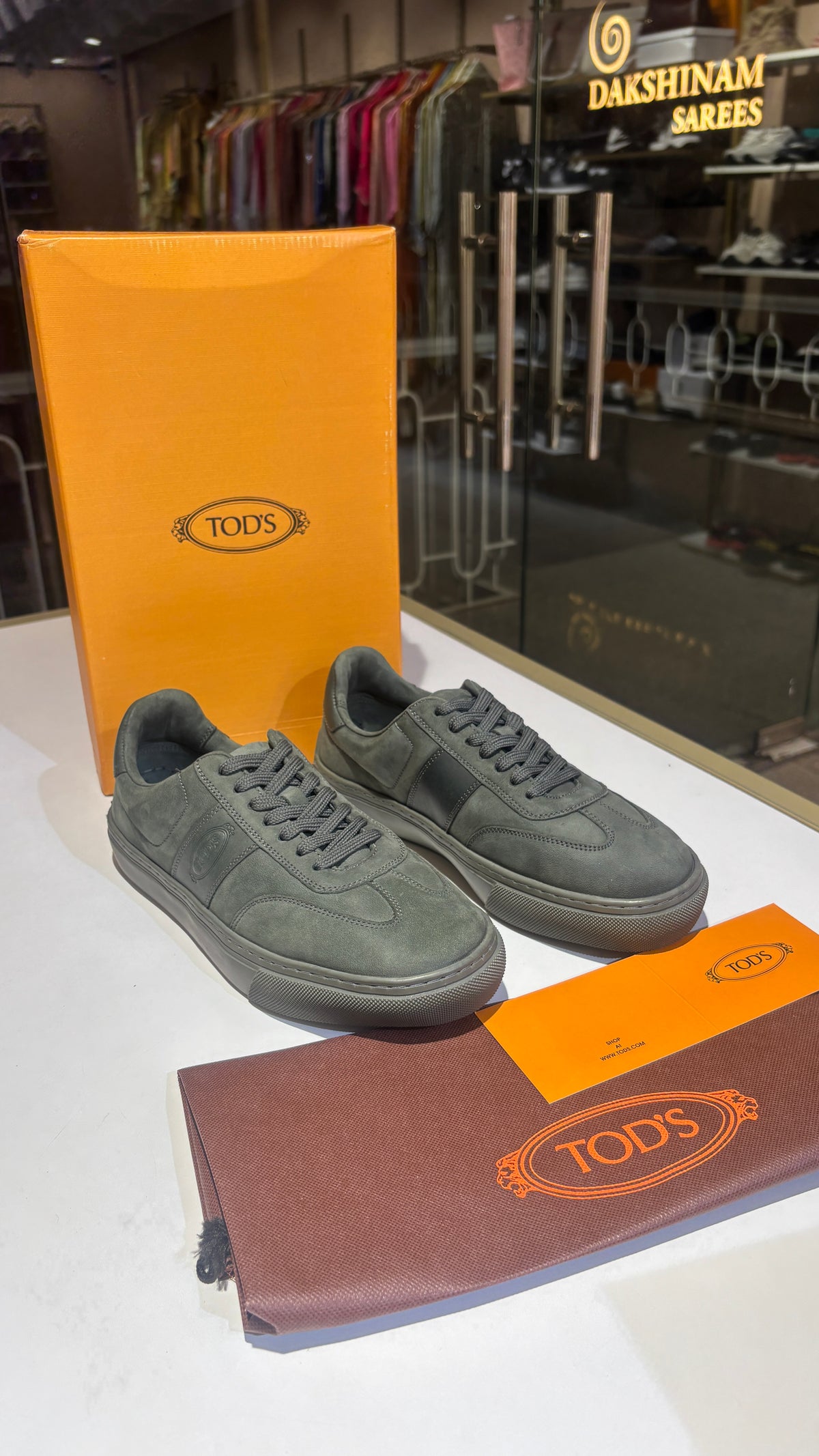 Army green Suede Low-Top Sneakers