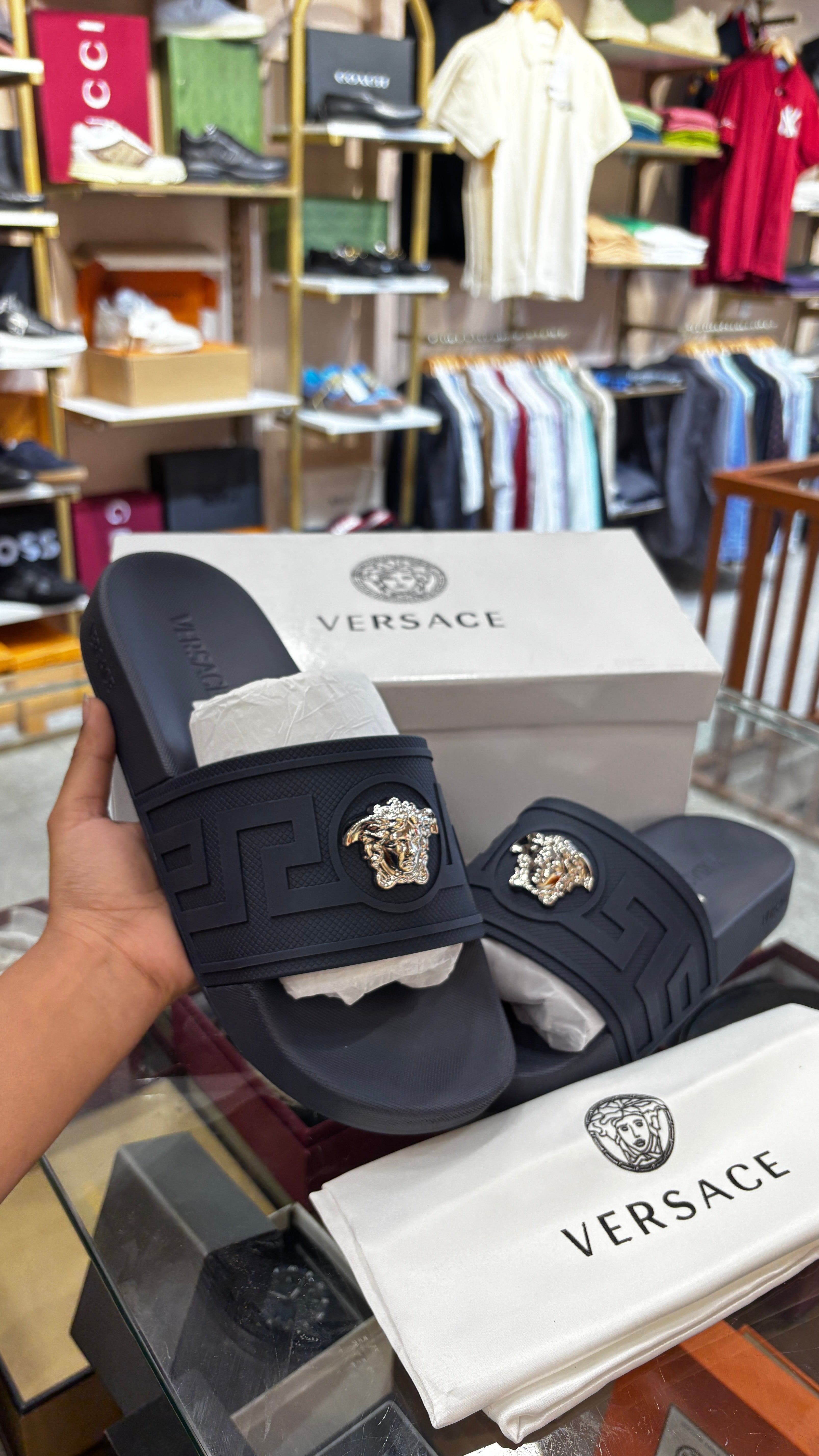 Signature Medallion Slides