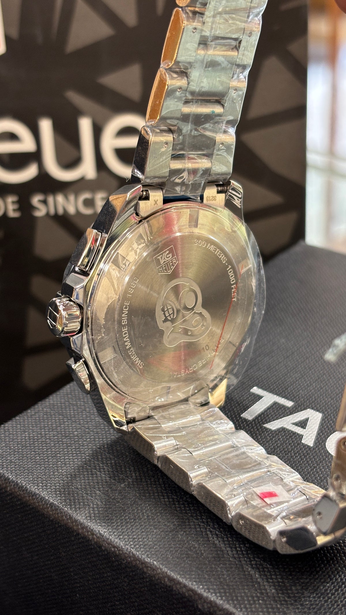 AQUARACER
Quartz CAY1110.BA0927