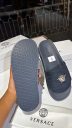 Signature Medallion Slides