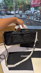 Vintage Inspired Quilted sling bag