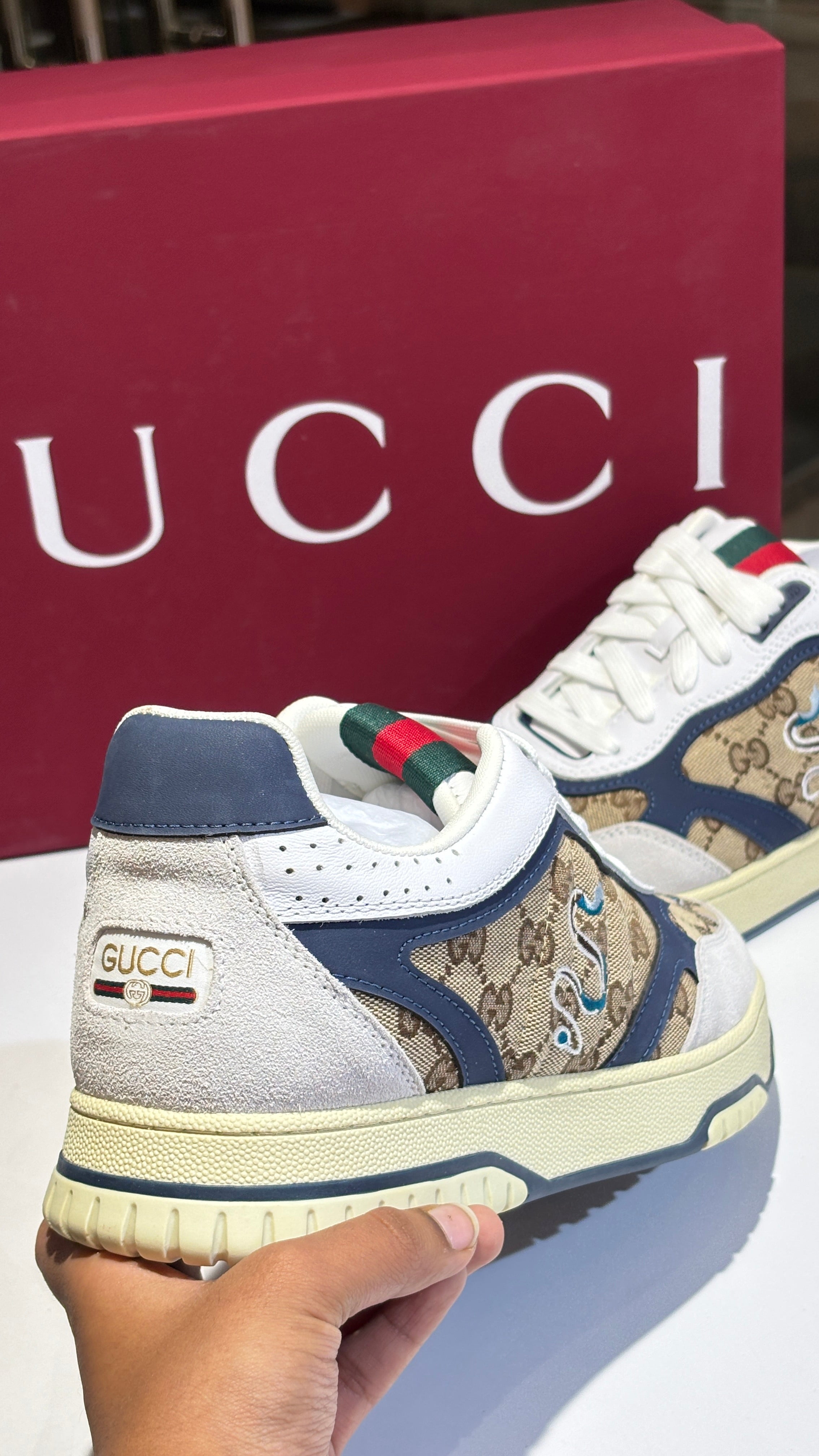 Signature snake Patterned Monogram Sneakers