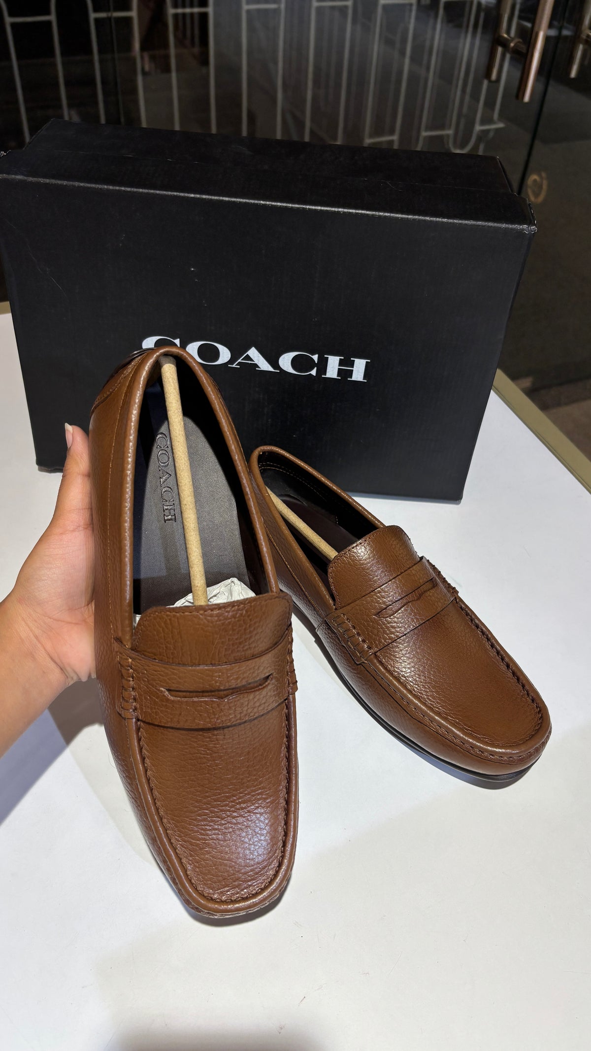 Classic Pebble Grain Leather Loafers – Tan