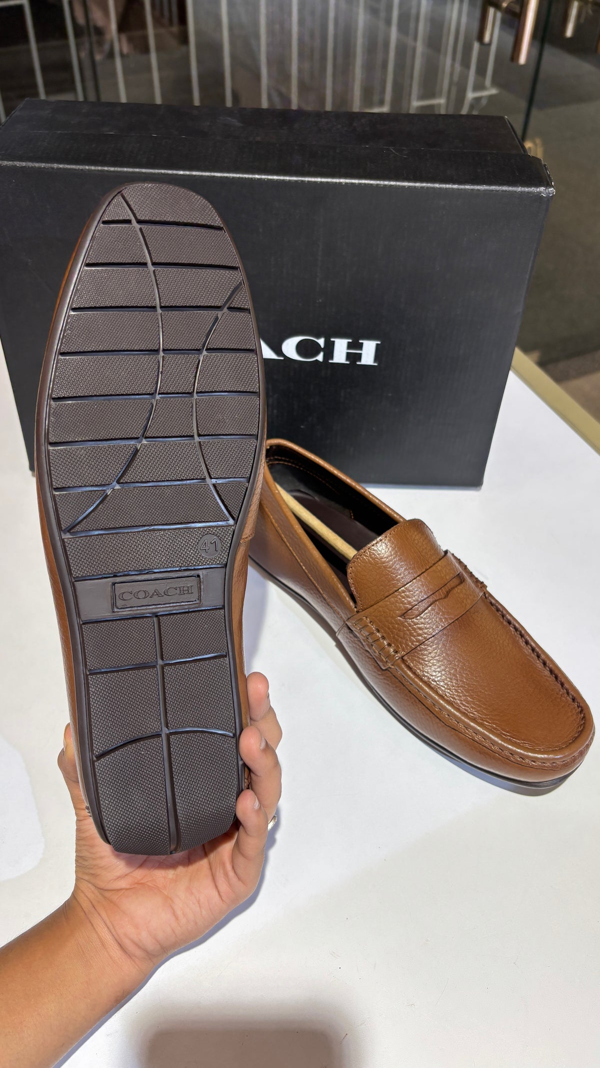 Classic Pebble Grain Leather Loafers – Tan
