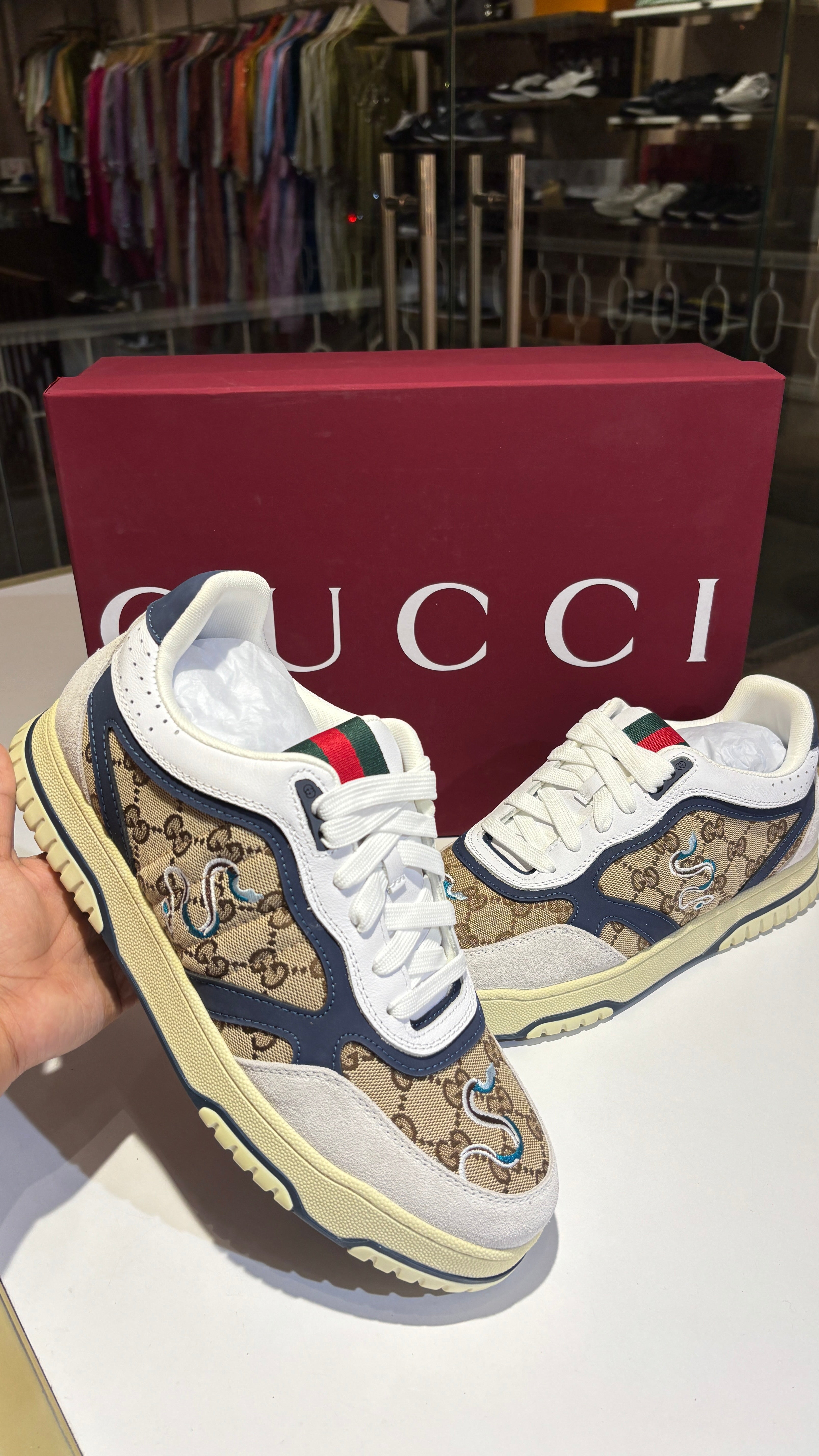 Signature snake Patterned Monogram Sneakers