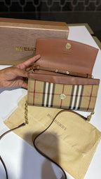 Signature checkered Sling