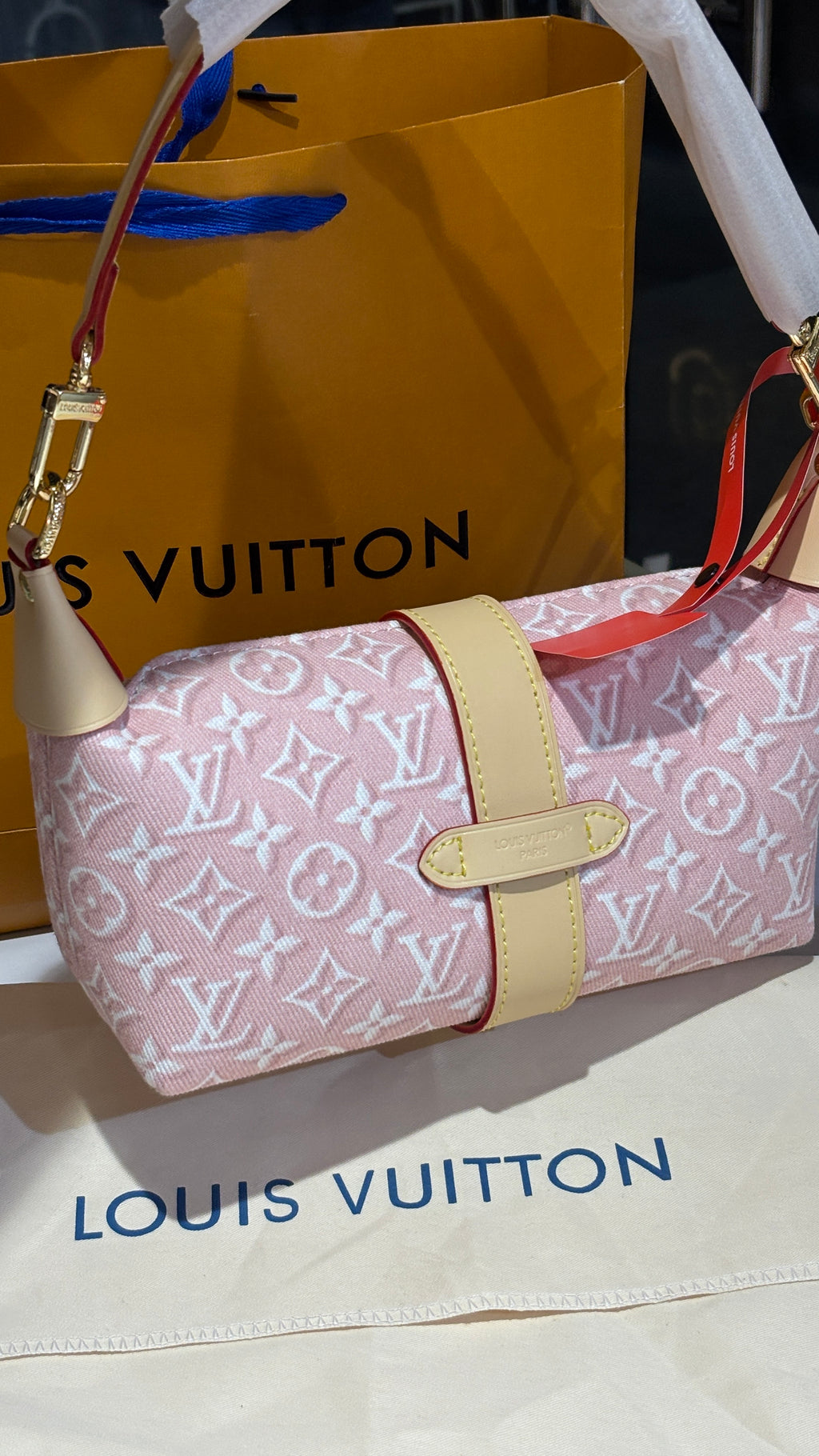 Pastel Pink Patterned Buckle Shoulder Bag