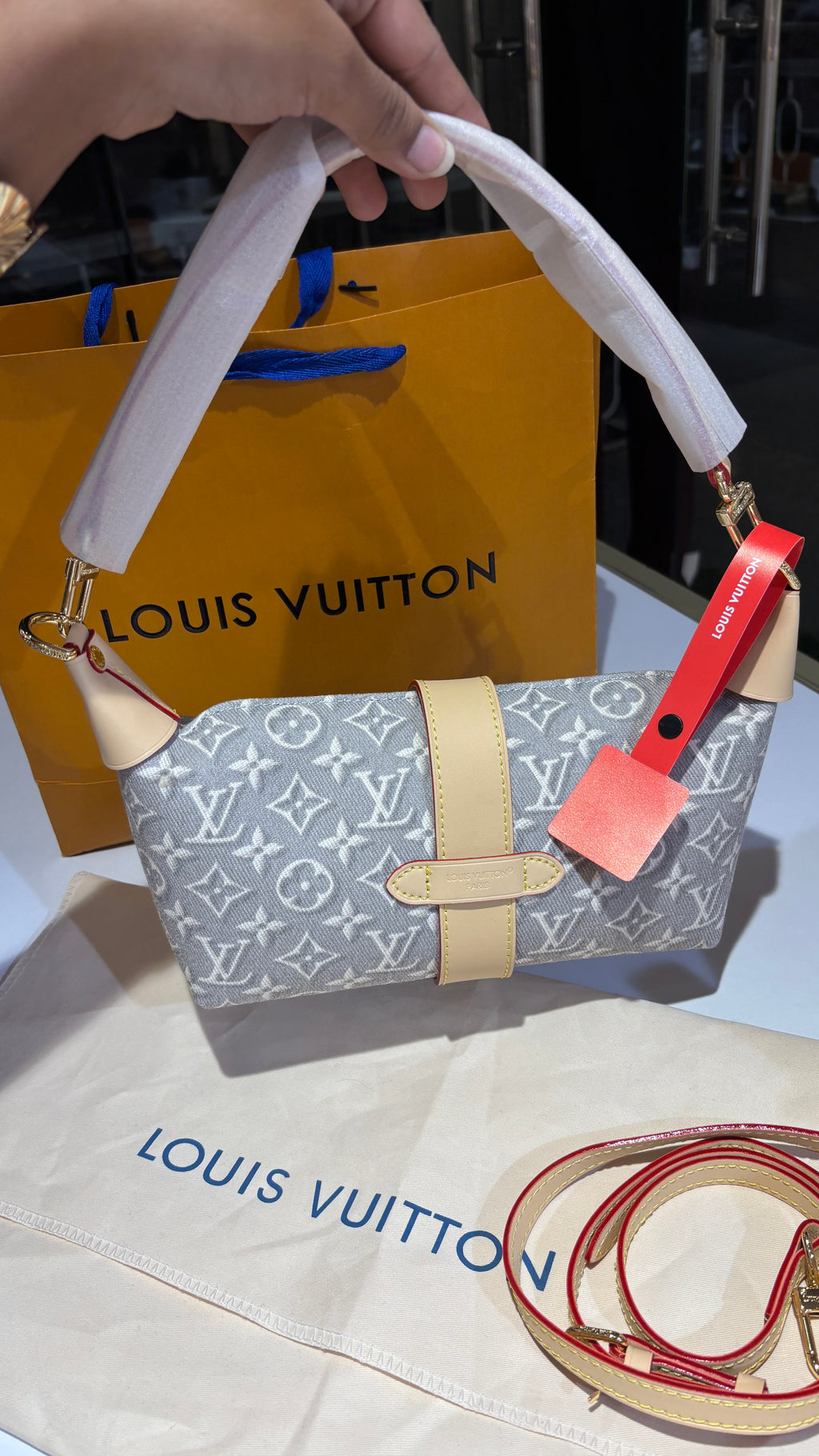 Signature Monogram canvas Shoulder Bag