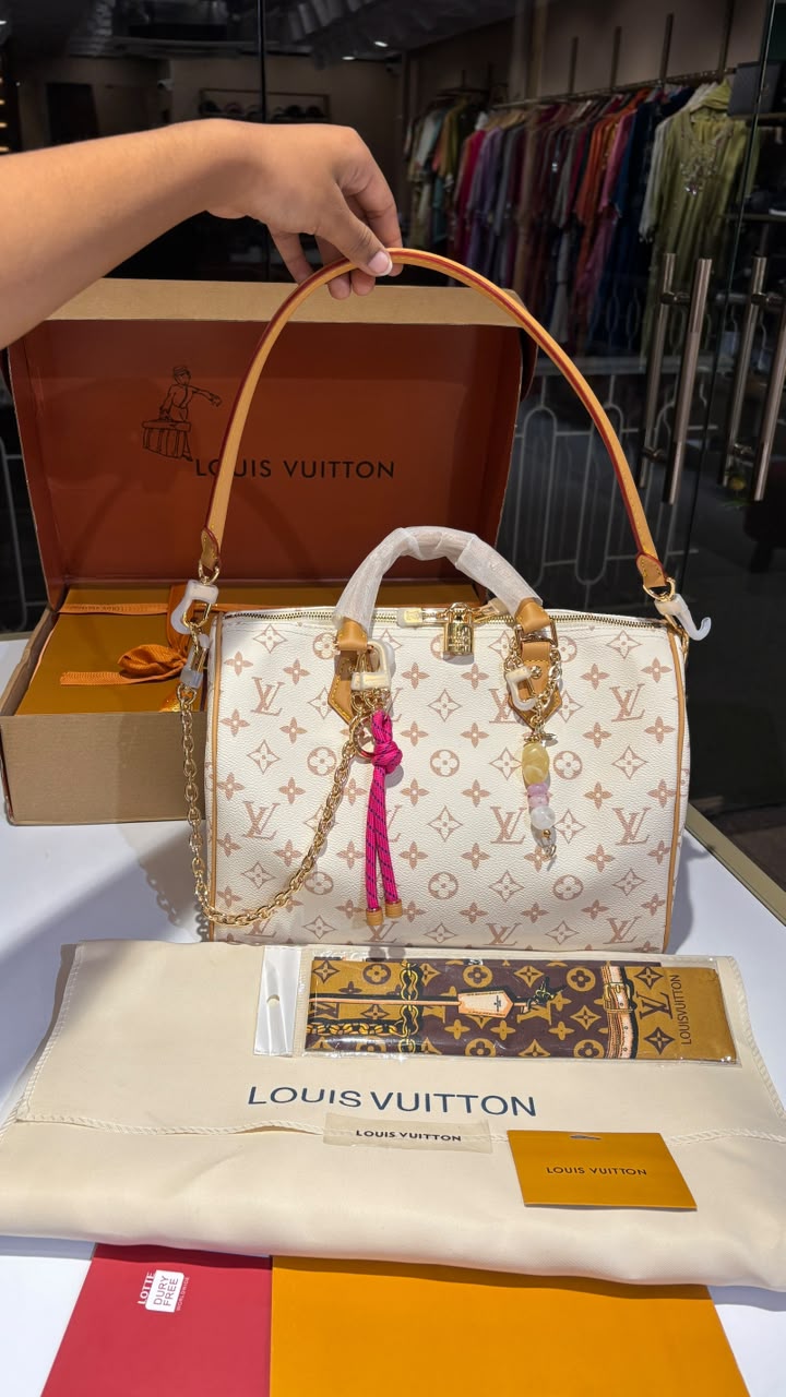 Classic Monogram speedy Tote Bag with Detachable Strap & Coin Pouch