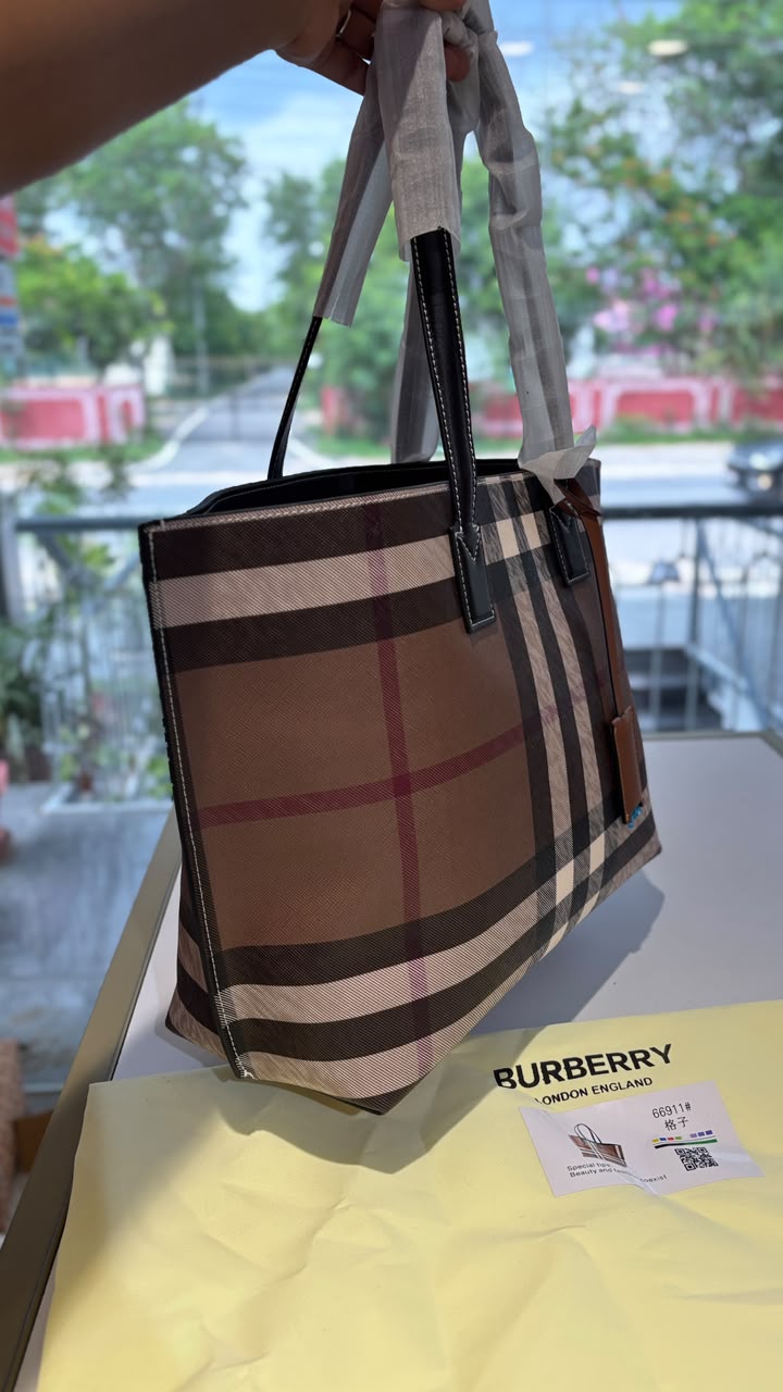 Classic Plaid Structured Tote